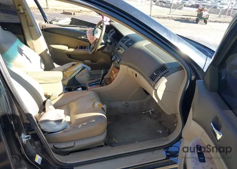 2004 Honda Accord 2.4 Ex z USA, uszkodzony, nr VIN 1HGCM56894A080461